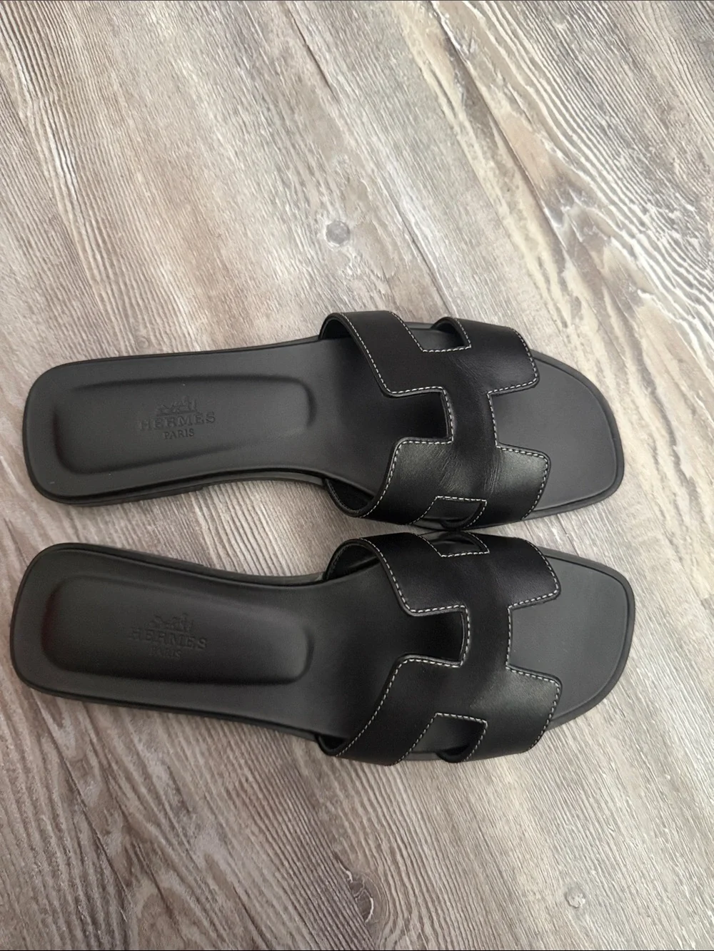 Hermes Oran sandal size 37.5 worn twice with proof of purchase